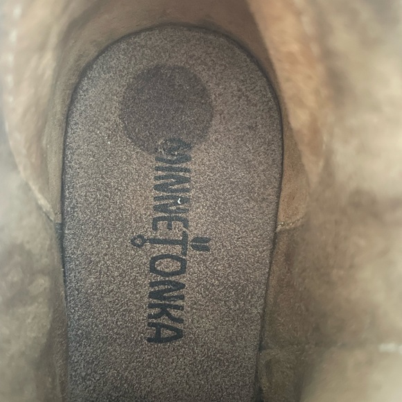 Minnetonka "Brenna" Bootie/Boots Brown Leather Womens 7 - Picture 13 of 13